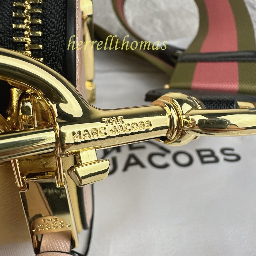NWOT MARC JACOBS the snapshot shoulder bag - Picture 10 of 11